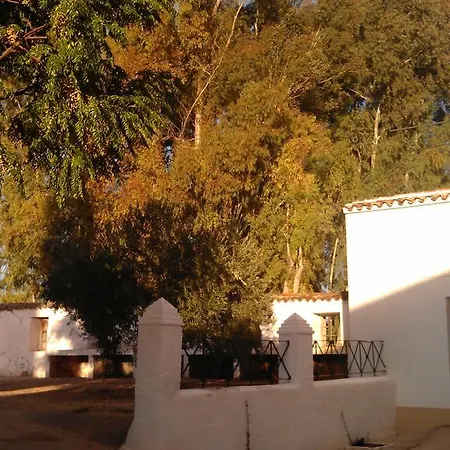 Casa Rural Cortijo Salido Bajo *